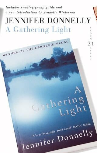 A Gathering Light: 21 Great Bloomsbury Reads for the 21st Century (21st Birthday Celebratory Edn)
