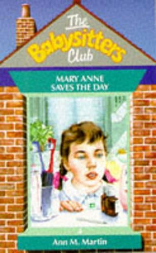 Mary Anne Saves the Day (Babysitters Club)