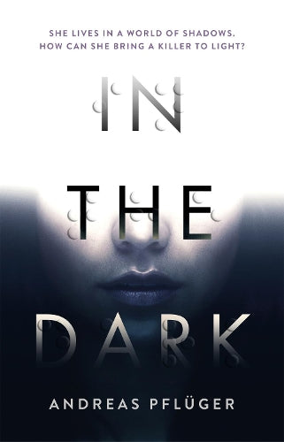 In the Dark (A Jenny Aaron Thriller)