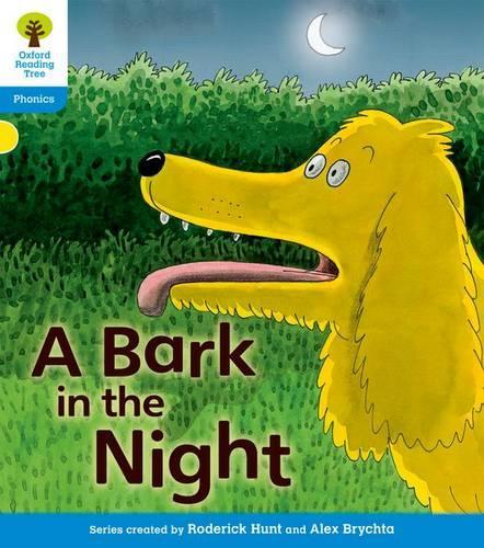 Oxford Reading Tree: Level 3: Floppys Phonics Fiction: A Bark in the Night